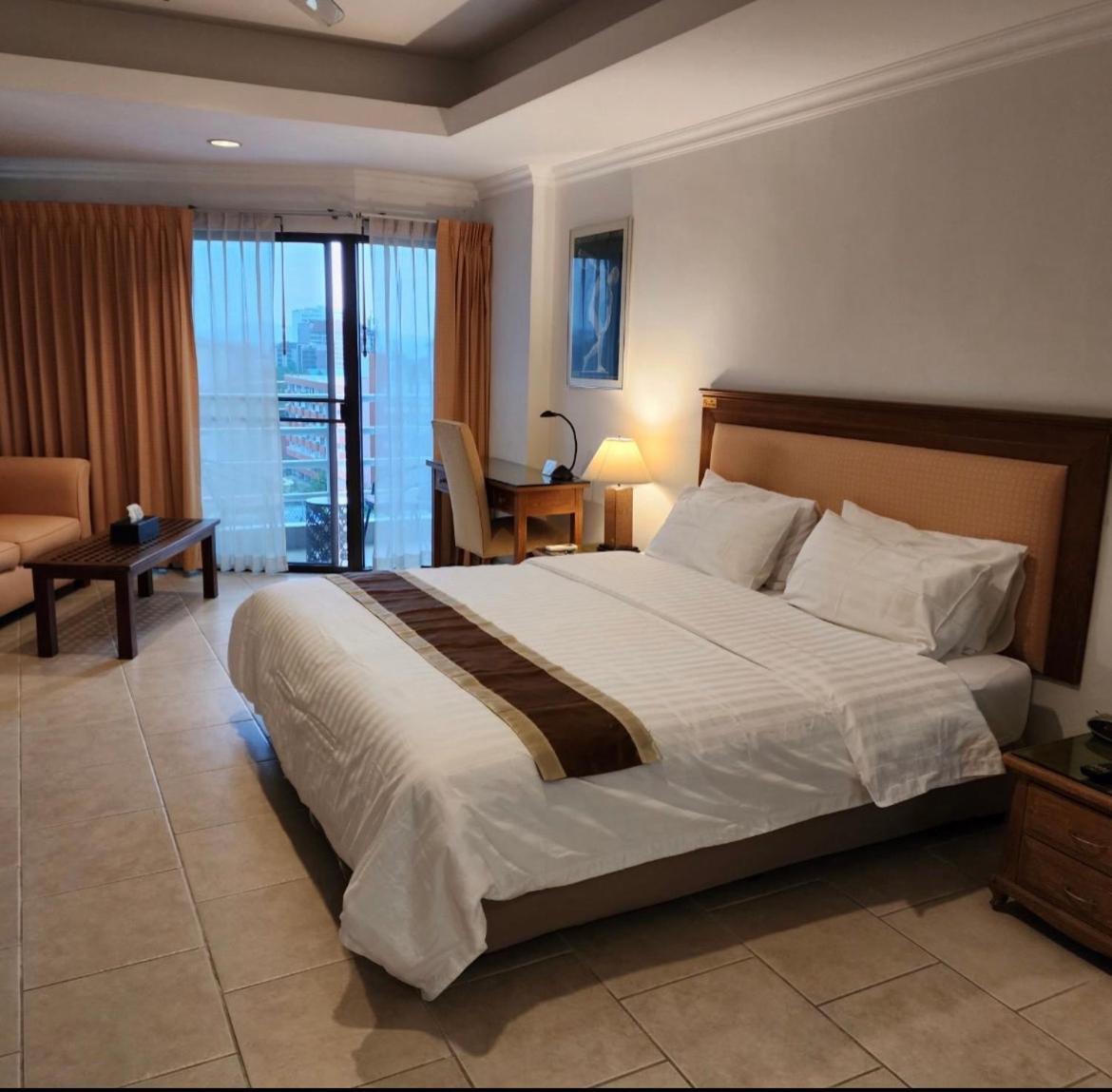 Jomtien View Talay Studio Apartments Экстерьер фото